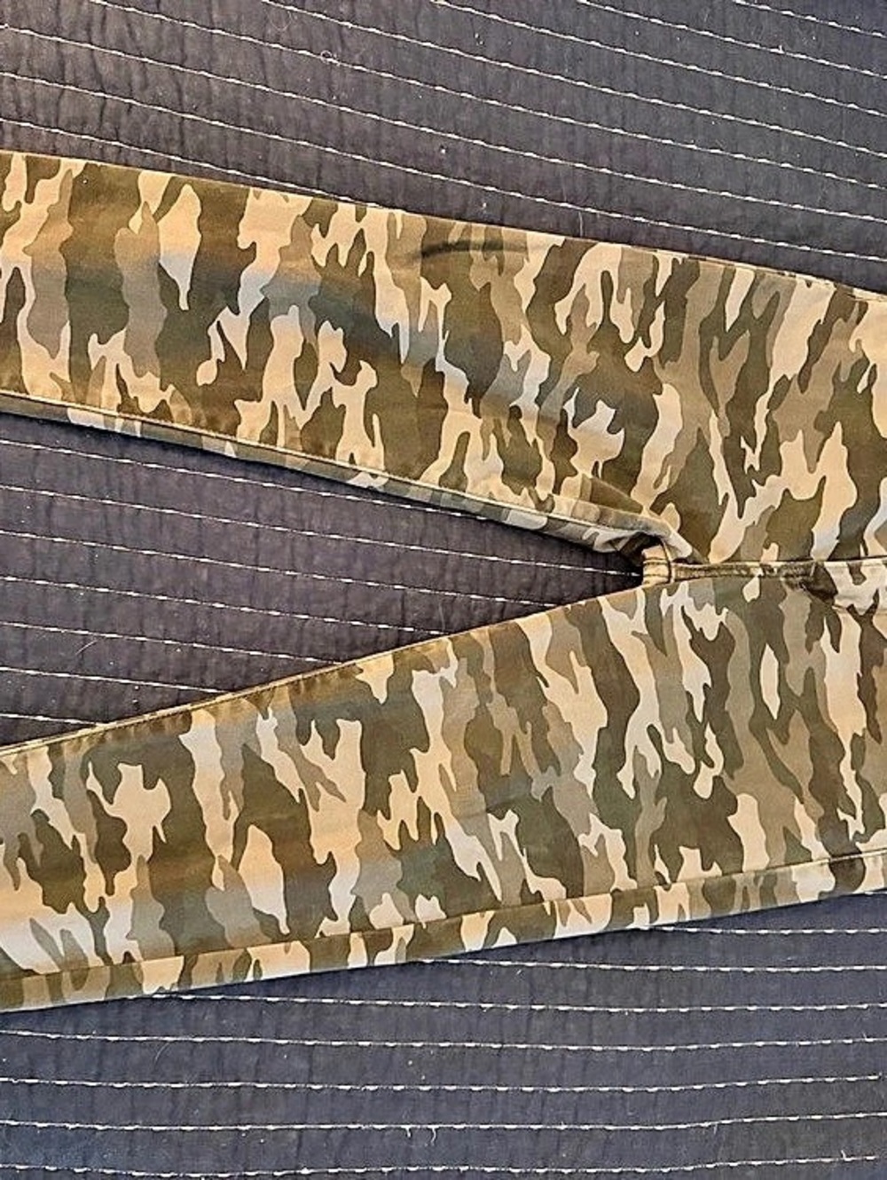 Levi's 720 High Rise Super Skinny Crop Camo Jeans